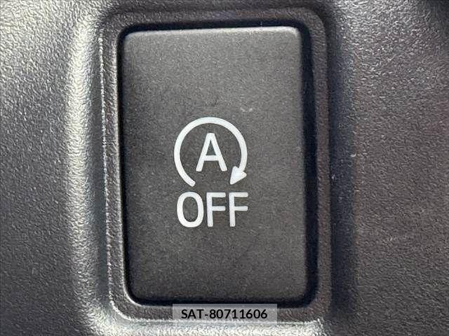 Toyota VOXY 2021-12 7360393-22