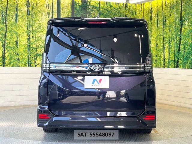 Toyota VOXY 2024-10 7360381-15
