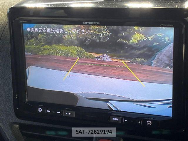 Toyota VOXY 2019-10 7360392-3