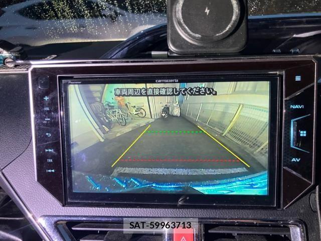 Toyota VOXY 2018-04 7360415-23