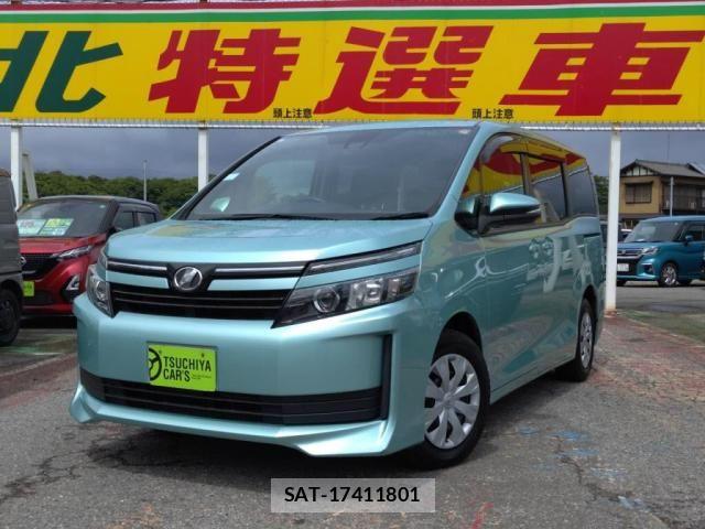 Toyota VOXY 2017-05 7360412-0