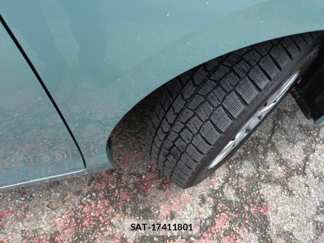 Toyota VOXY 2017-05 7360412-27