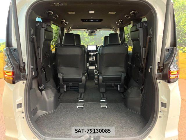 Toyota VOXY 2025-04 7360384-11