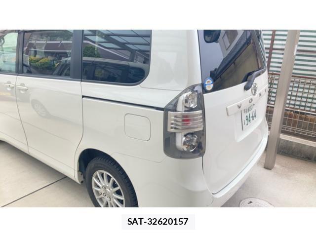 Toyota VOXY 2008-02 7360434-6
