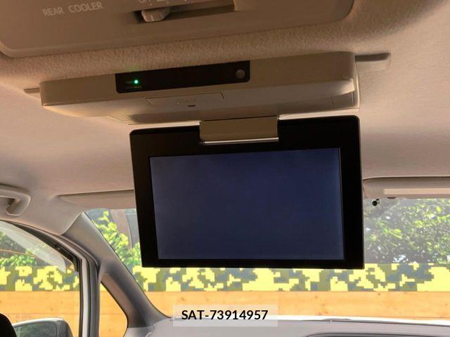 Toyota VOXY 2015-11 7360414-2