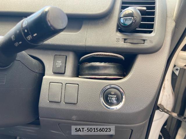 Toyota VOXY 2008-02 7360433-11