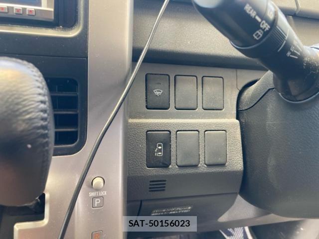 Toyota VOXY 2008-02 7360433-12