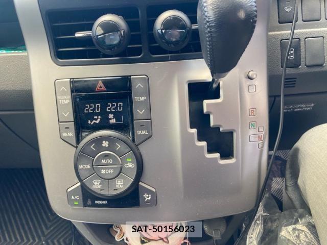 Toyota VOXY 2008-02 7360433-13