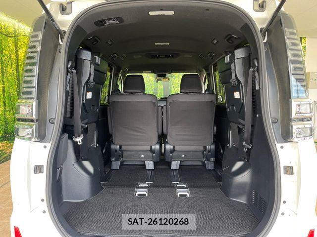 Toyota VOXY 2019-03 7391291-10