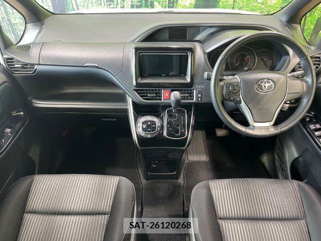 Toyota VOXY 2019-03 7391291-1