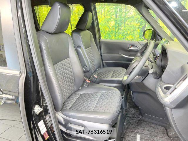 Toyota VOXY 2023-06 7394732-7
