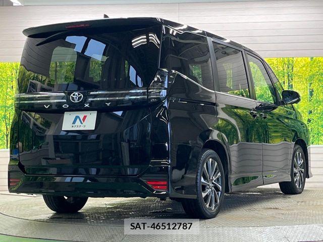 Toyota VOXY 2023-08 7391276-16