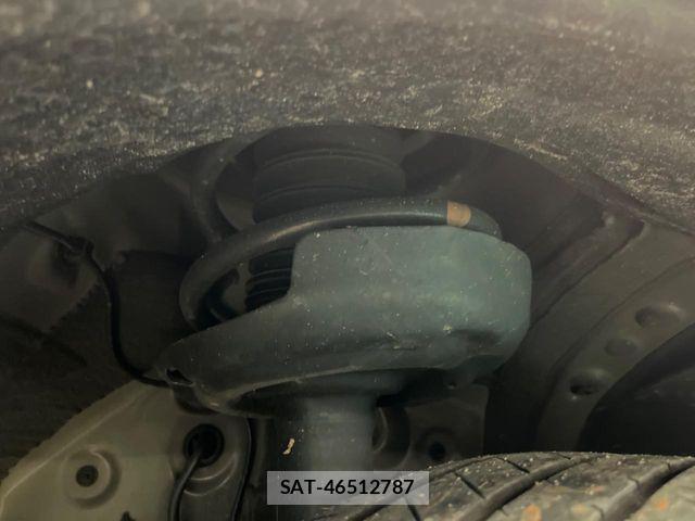 Toyota VOXY 2023-08 7391276-19