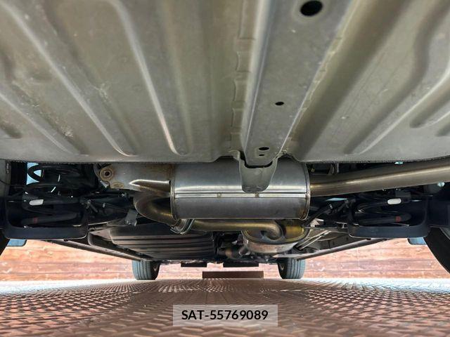 Toyota VOXY 2015-06 7394777-18
