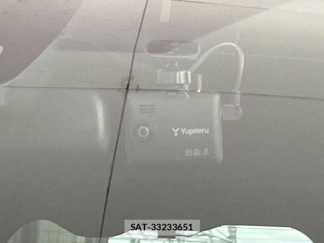 Toyota VOXY 2020-12 7394735-6