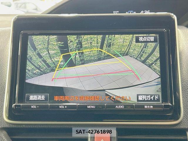 Toyota VOXY 2017-08 7394765-4