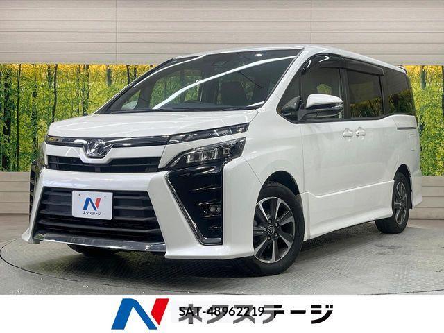 Toyota VOXY 2017-09 7394755-0