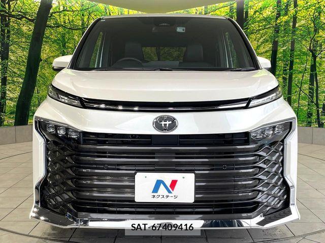 Toyota VOXY 2024-02 7391273-13