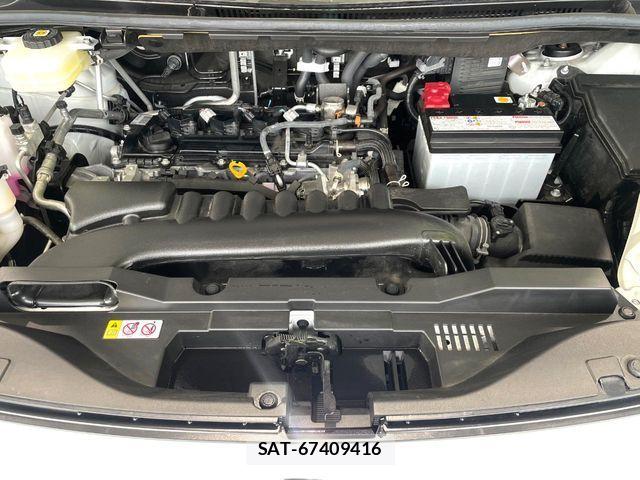 Toyota VOXY 2024-02 7391273-17