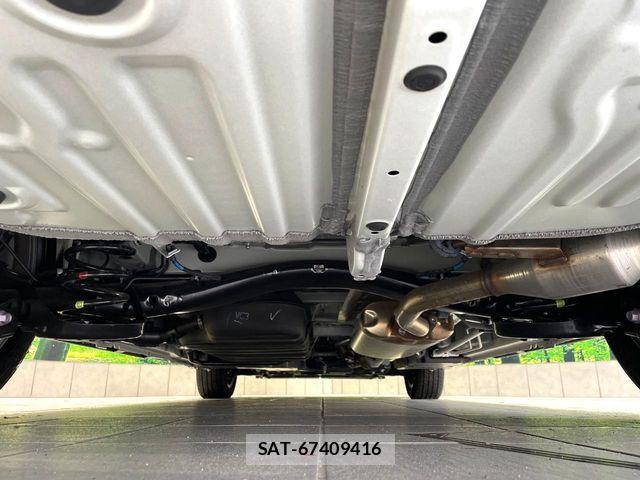 Toyota VOXY 2024-02 7391273-18