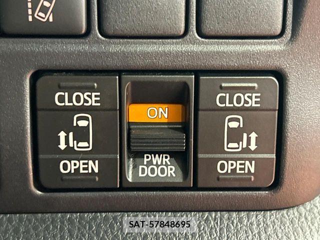 Toyota VOXY 2020-10 7394741-3