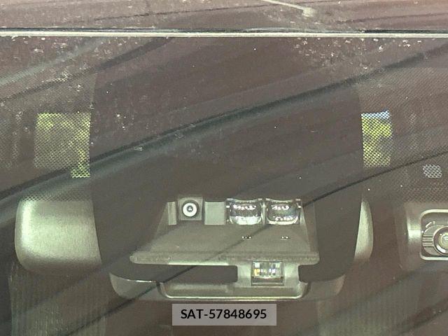 Toyota VOXY 2020-10 7394741-5