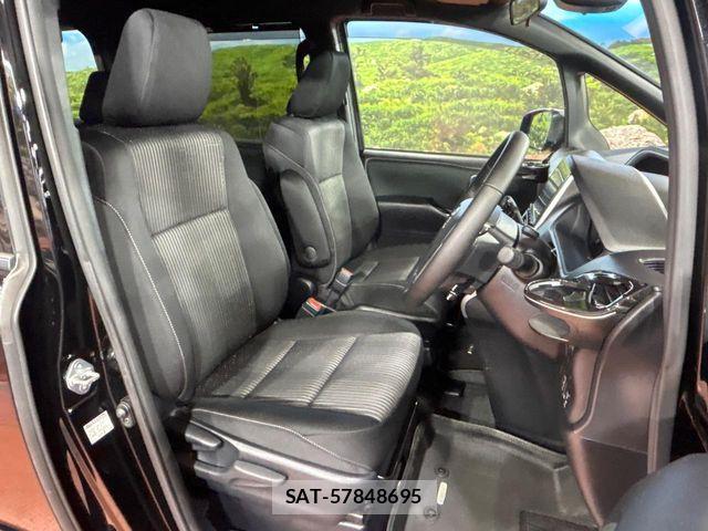 Toyota VOXY 2020-10 7394741-7