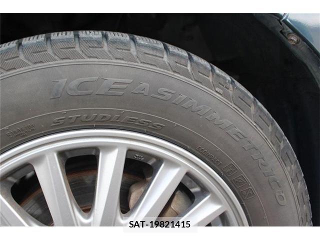 Toyota VOXY 2014-05 7394778-27