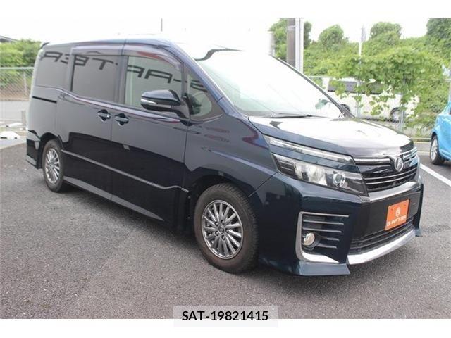 Toyota VOXY 2014-05 7394778-7
