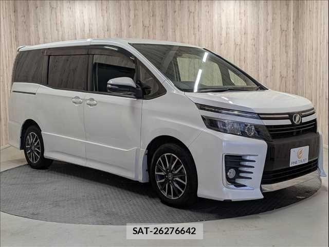 Toyota VOXY 2014-09 7394788-16
