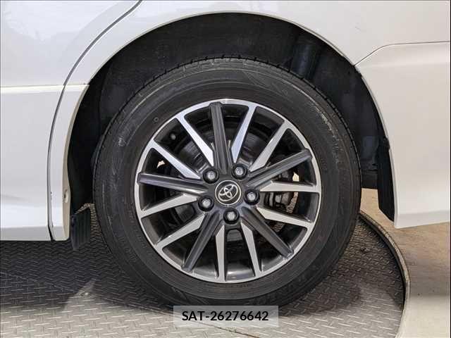 Toyota VOXY 2014-09 7394788-29