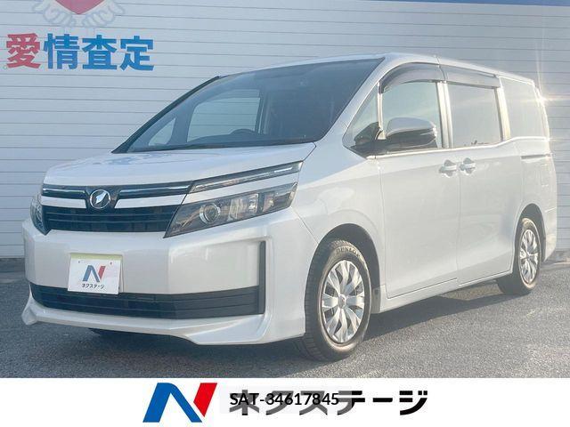 Toyota VOXY 2015-09 7394774-0