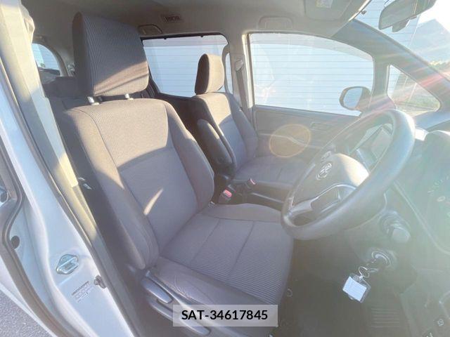 Toyota VOXY 2015-09 7394774-8