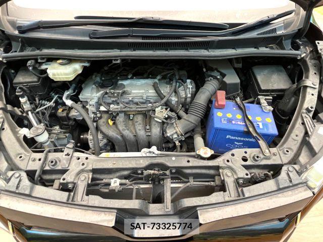 Toyota VOXY 2020-03 7394742-17