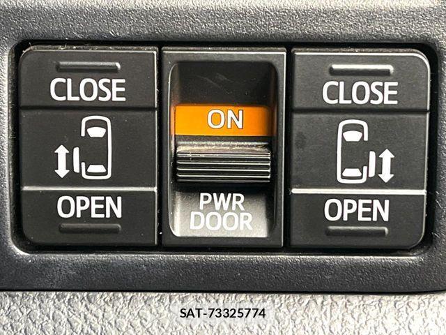 Toyota VOXY 2020-03 7394742-5