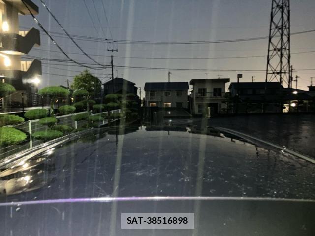 Toyota VOXY 2013-02 7391308-6