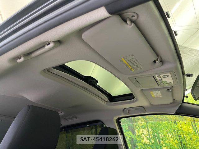 Toyota VOXY 2014-04 7394775-3