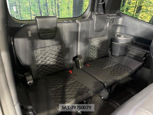 Toyota VOXY 2024-05 7394726-9