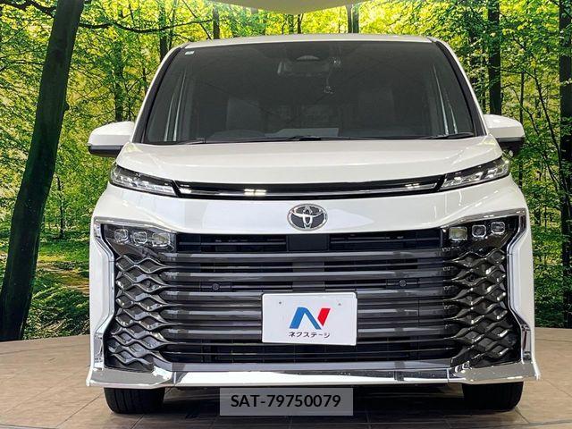 Toyota VOXY 2024-05 7394726-14