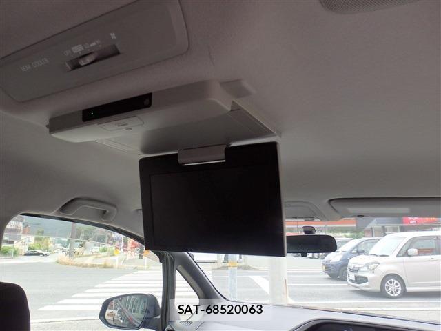 Toyota VOXY 2015-06 7458744-27