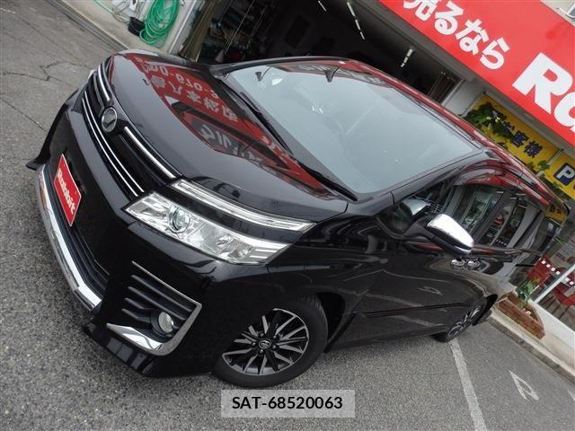 Toyota VOXY 2015-06 7458744-3