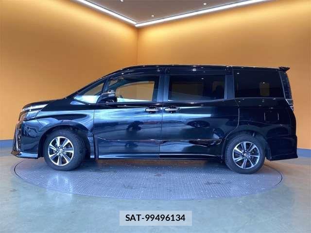 Toyota VOXY 2020-11 7458707-14