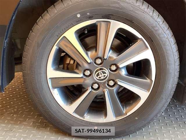 Toyota VOXY 2020-11 7458707-17