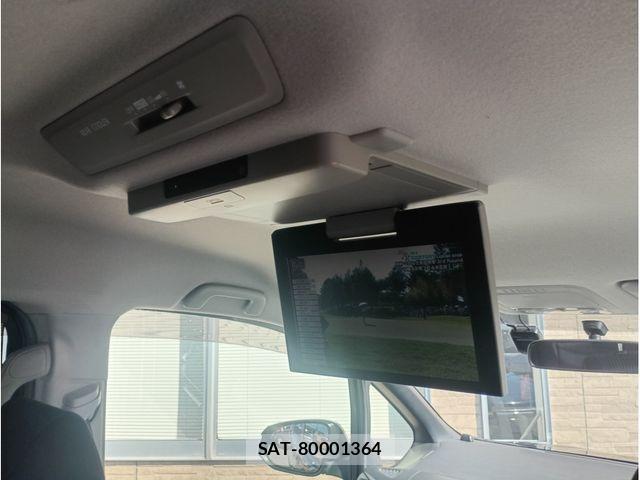 Toyota VOXY 2015-07 7458743-16