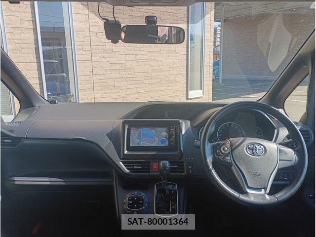 Toyota VOXY 2015-07 7458743-7