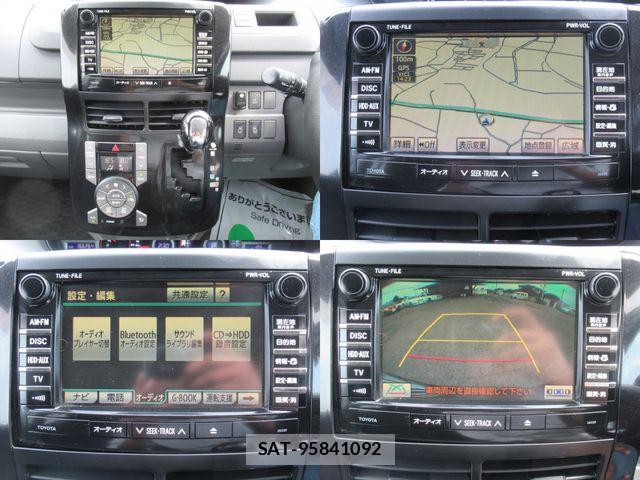 Toyota VOXY 2008-11 7458759-16