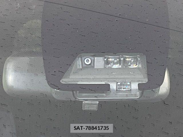 Toyota VOXY 2017-08 7458733-4