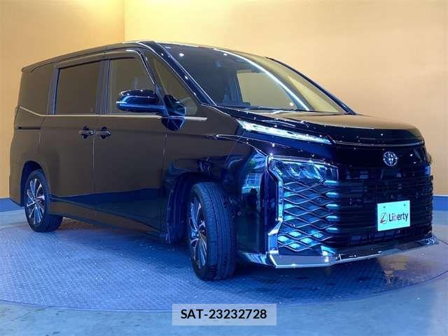 Toyota VOXY 2024-04 7458699-17