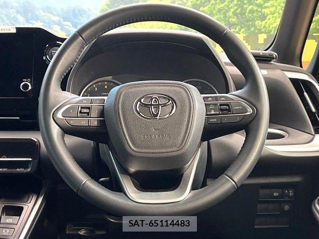 Toyota VOXY 2024-04 7458713-10