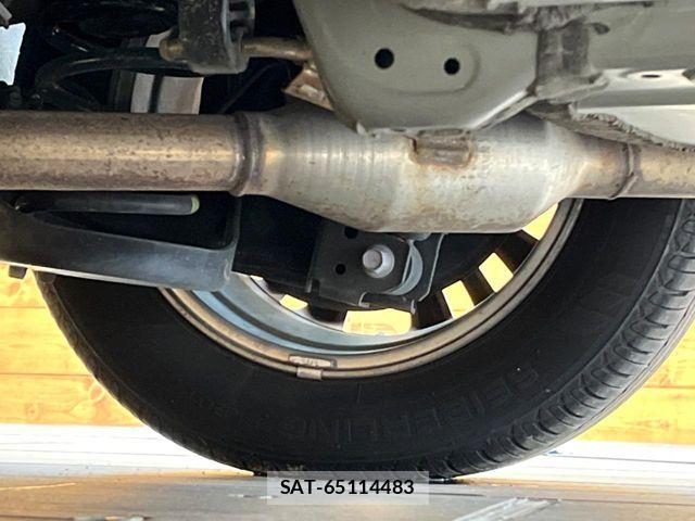 Toyota VOXY 2024-04 7458713-18